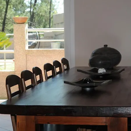 Cuesta Lodge *